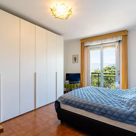 Casa Leonilde By Interhome 文蒂米利亚